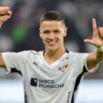 Alex Arce Brilla con un Hat-Trick en la Goleada de Liga de Quito